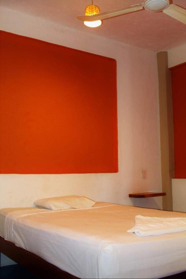 Hôtel La Sirena à Puerto Escondido  Extérieur photo